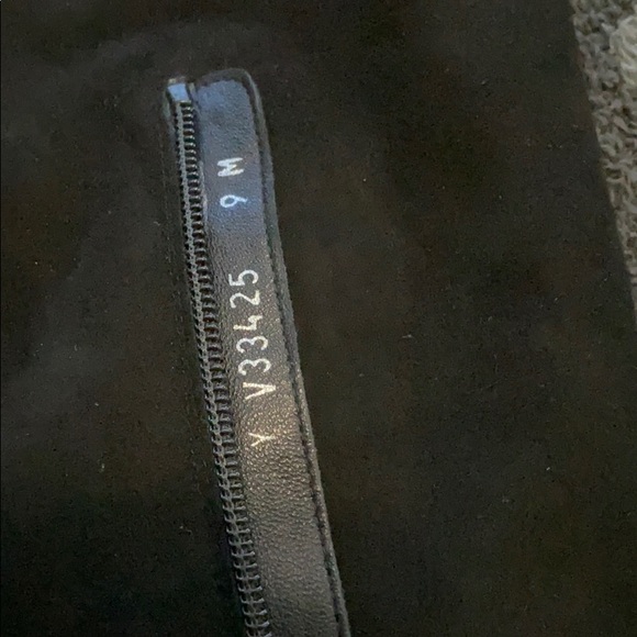 Stuart Weitzman HiLo Knee-High Suede Boots - Picture 7 of 8